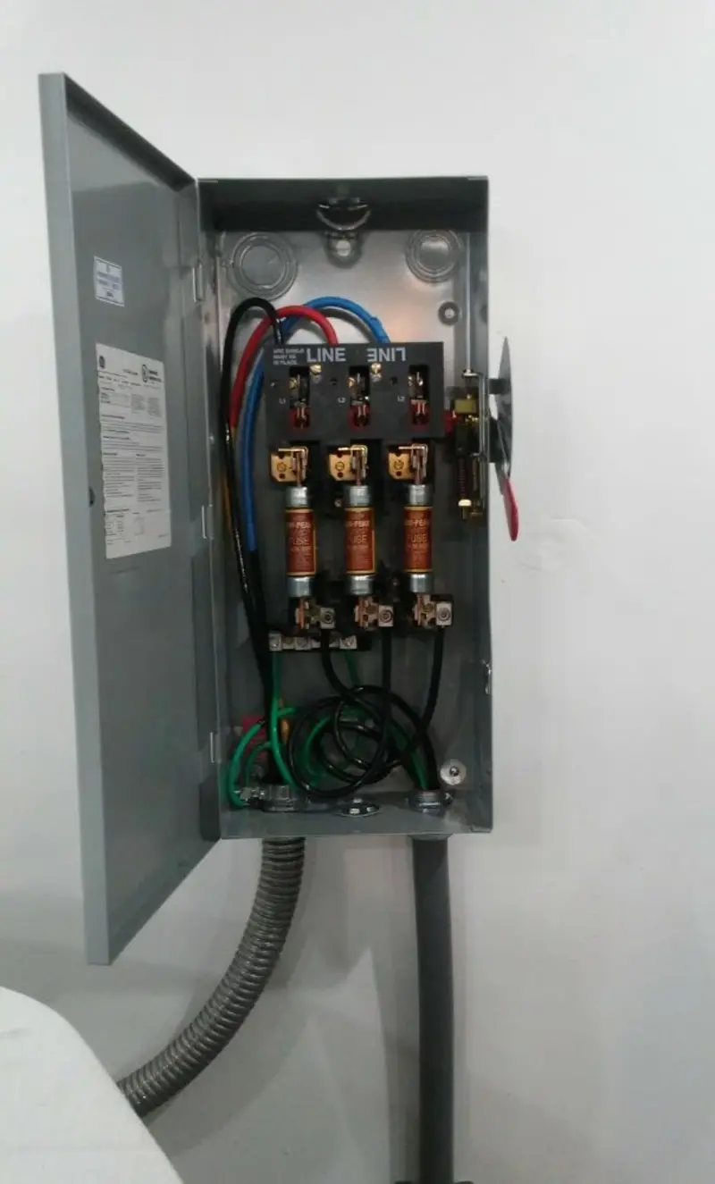 Three-phase disconnect switch installed for Electrical Wiring & Rewiring in Secaucus